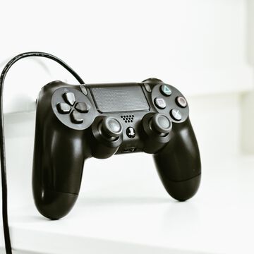Game console